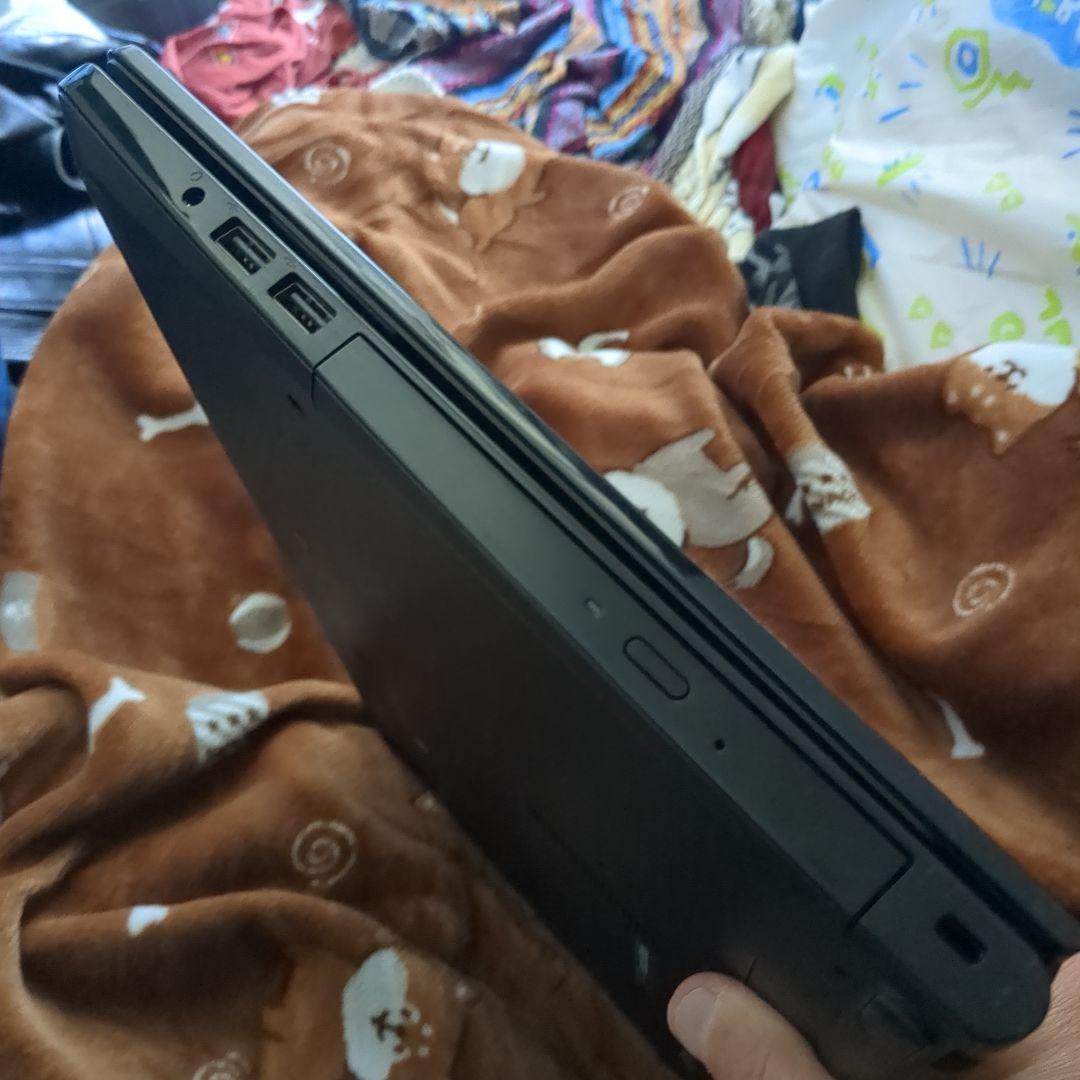 Windowsノート本体 DELL INSPIRON 15 5100