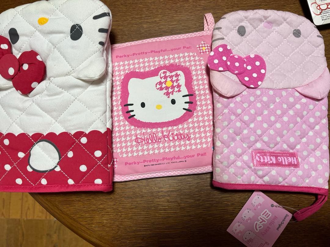 キティ　レトロ　小物入れ　マスキング　ゴミ箱　ミトン　ポンプボトル　収納