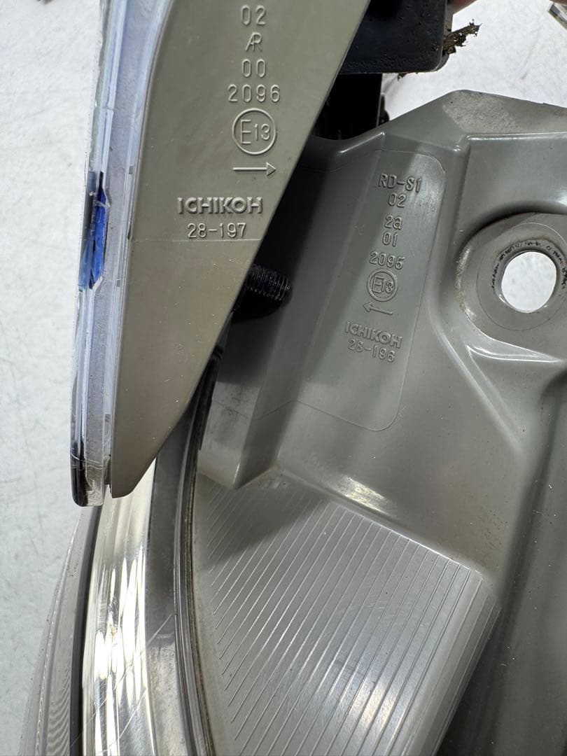 エスティマ ハイブリッド AHR20W 純正 左右セット 5台 テールランプ