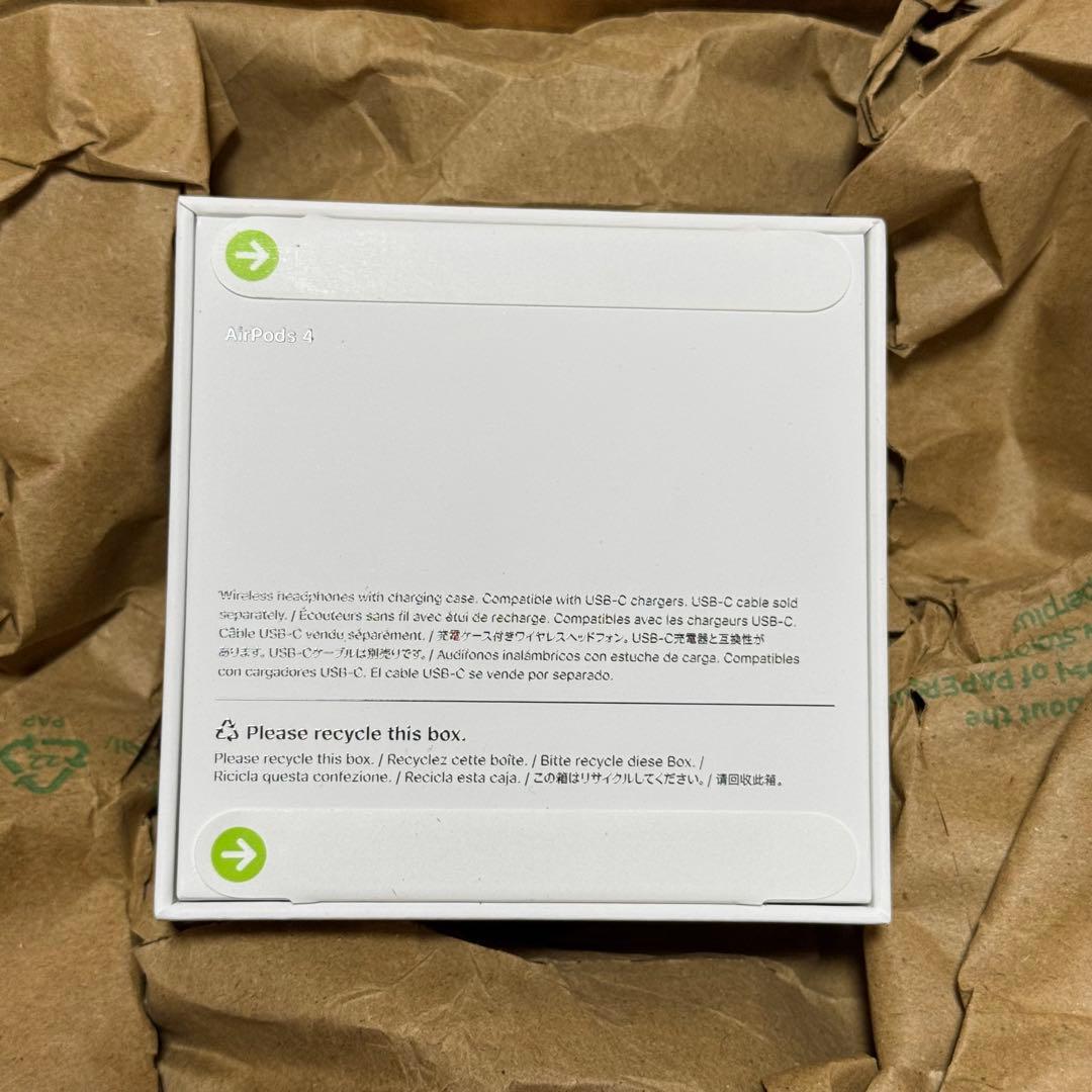 新品未開封 AirPods4本体 Apple