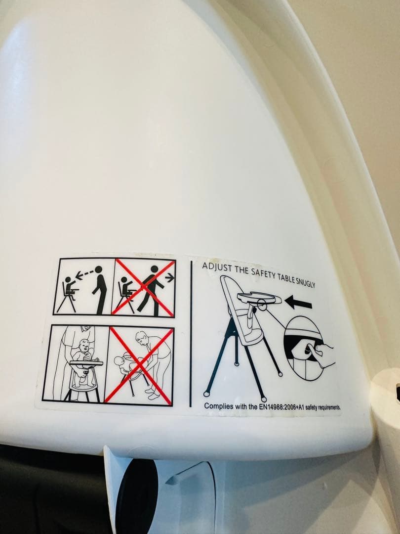 美品✳︎ベビービョルン　ハイチェア２台【横浜市引き渡し可】