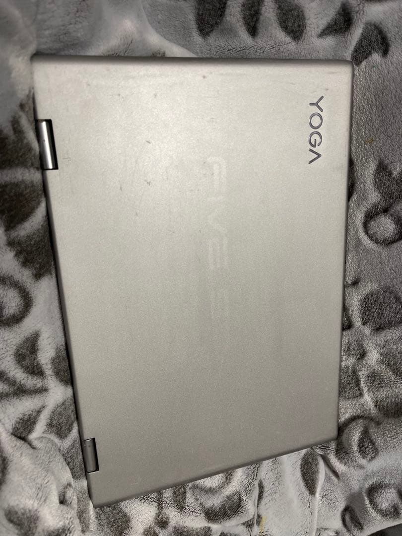 Lenovo Yoga シルバー 2-in-1 ノートPC 本体