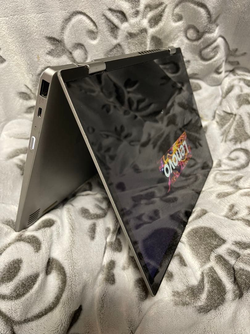 Lenovo Yoga シルバー 2-in-1 ノートPC 本体