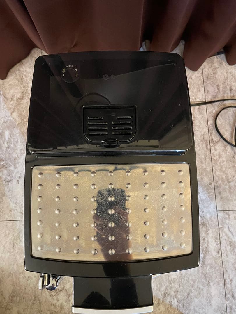 【使用可能ジャンク品】DeLonghi ECAM23210B エスプレッソマシン