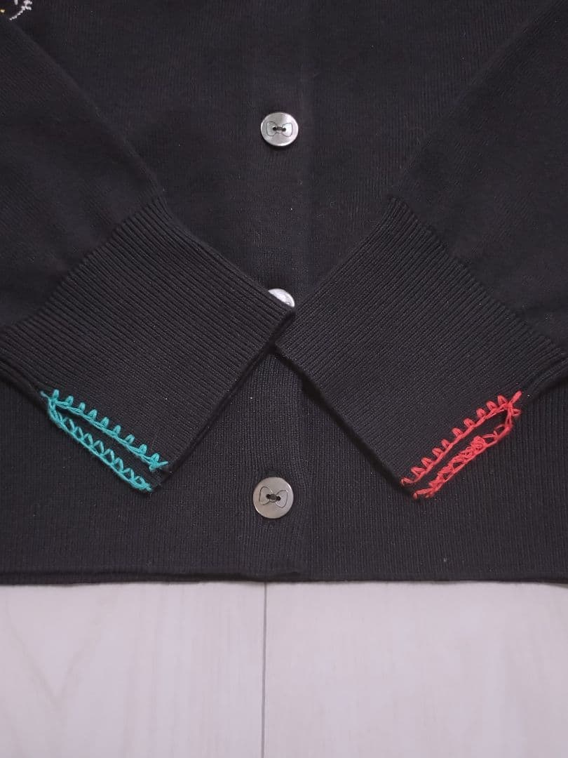 HELLO KITTY×UNITED ARROWSエンブロイダリーカーディガン