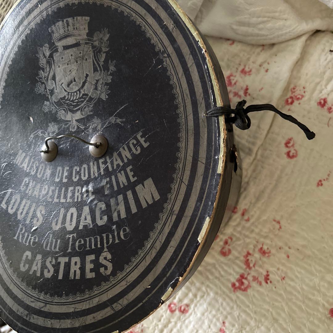 希少フランスアンティークハットボックストゥールーズ1908年ナポレオントロワ時代