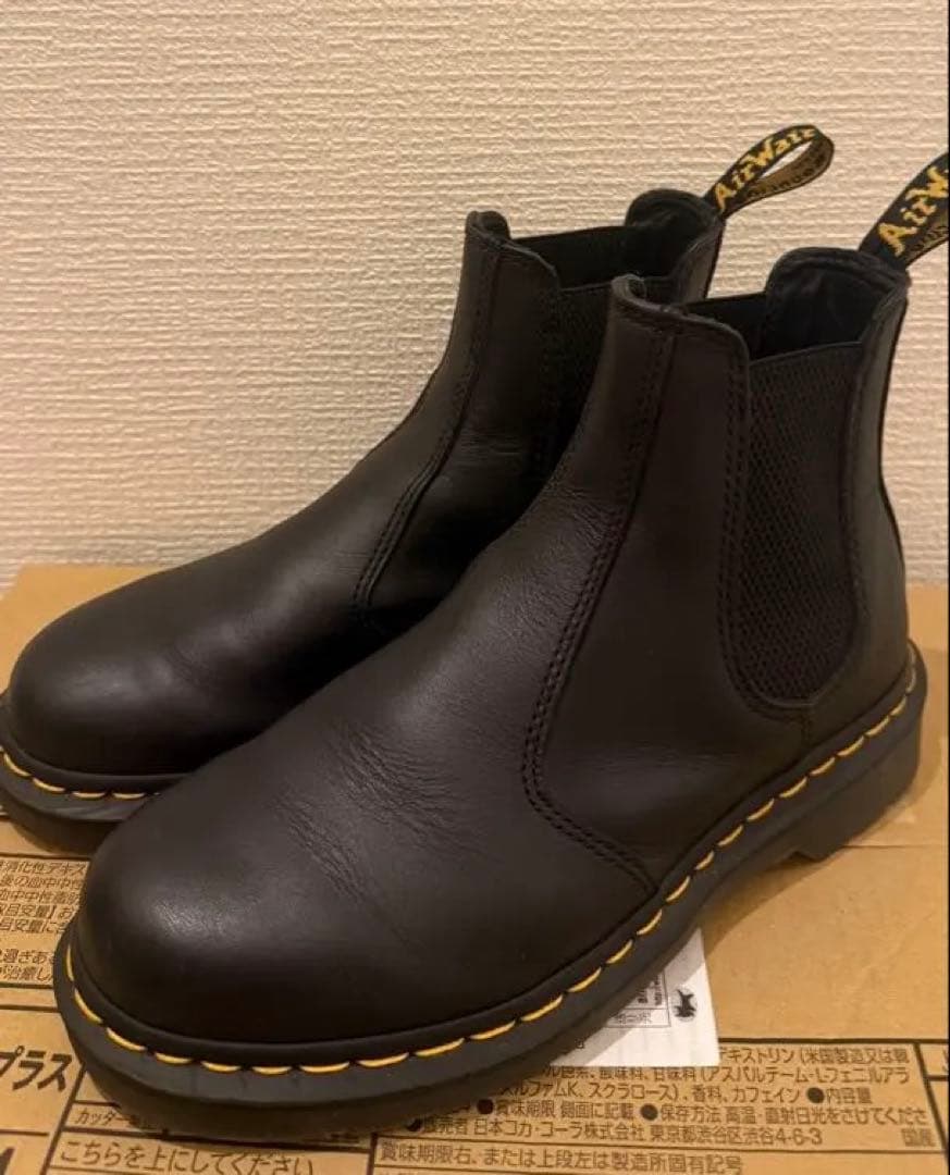 み*う様 美品 ドクターマーチン 2976 チェルシーブーツスムース UK4(2