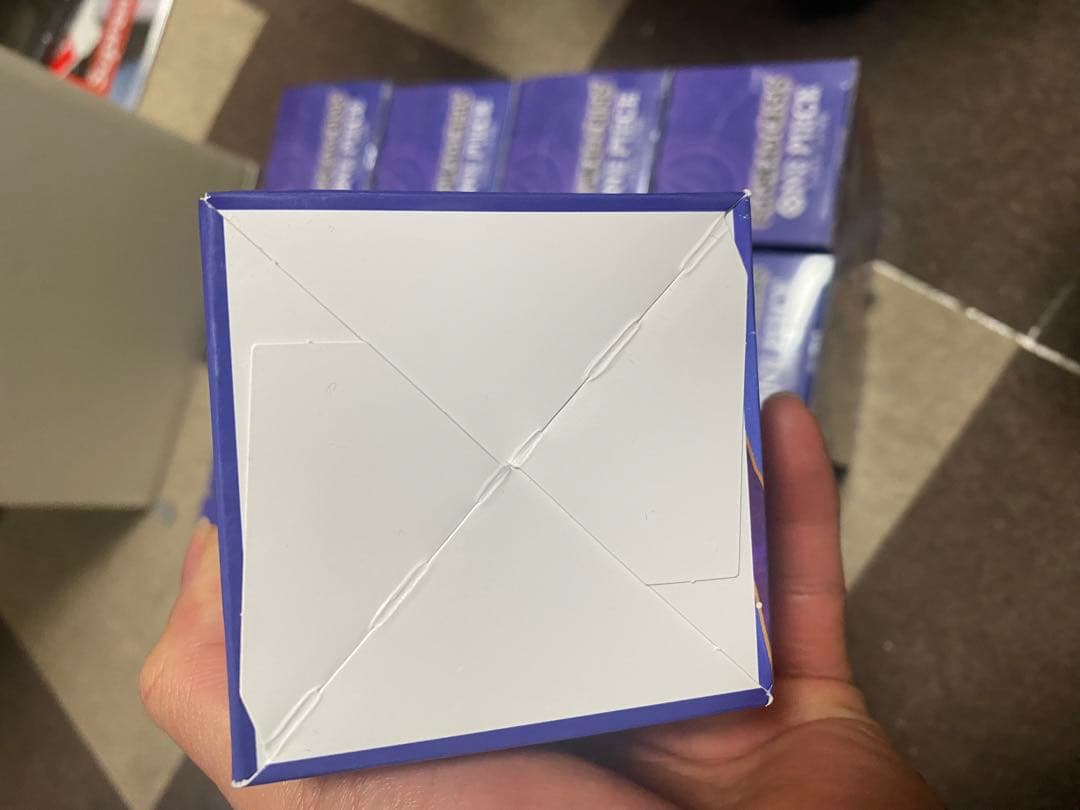 新品未開封】ワンピースカード EGGHEAD CRISIS テープ付き