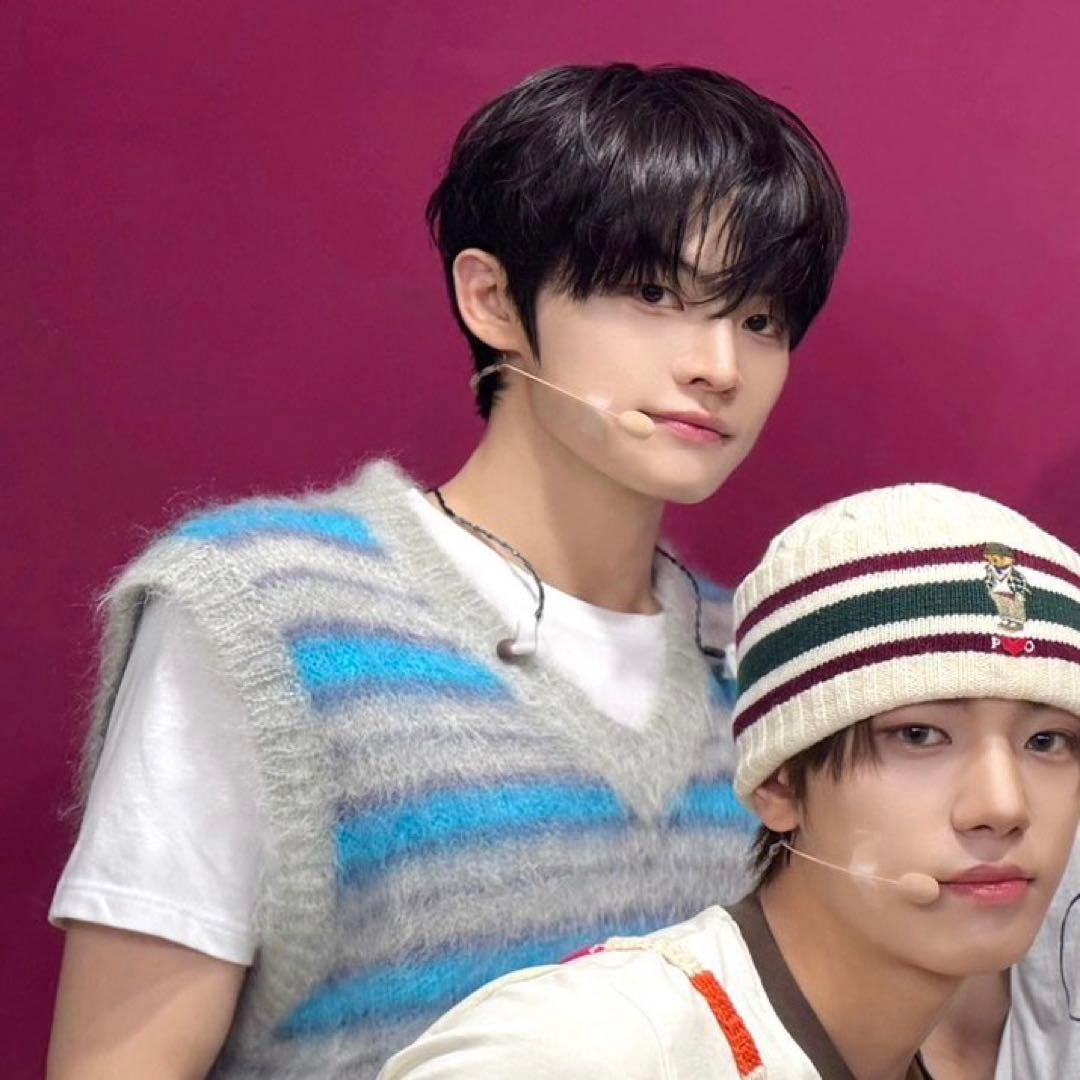 d*3様 ミヌク CLOSEYOUREYES 直筆サイン入り ポラロイド