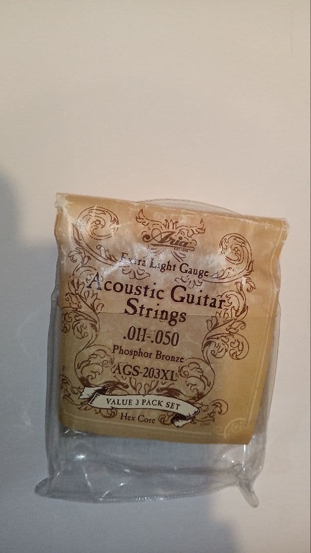 お値下げしました。 カワイ・アコースティックギター F100 ビンテージ激レア物