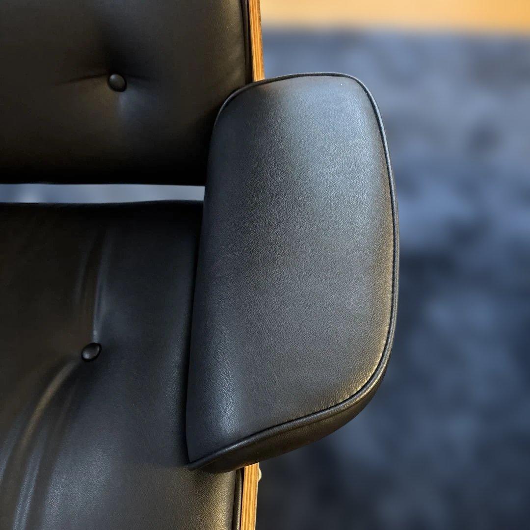 イームズラウンジチェア リプロダクト