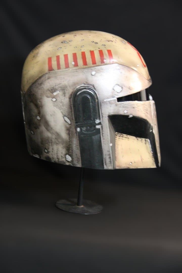 マンダロリアンヘルメット