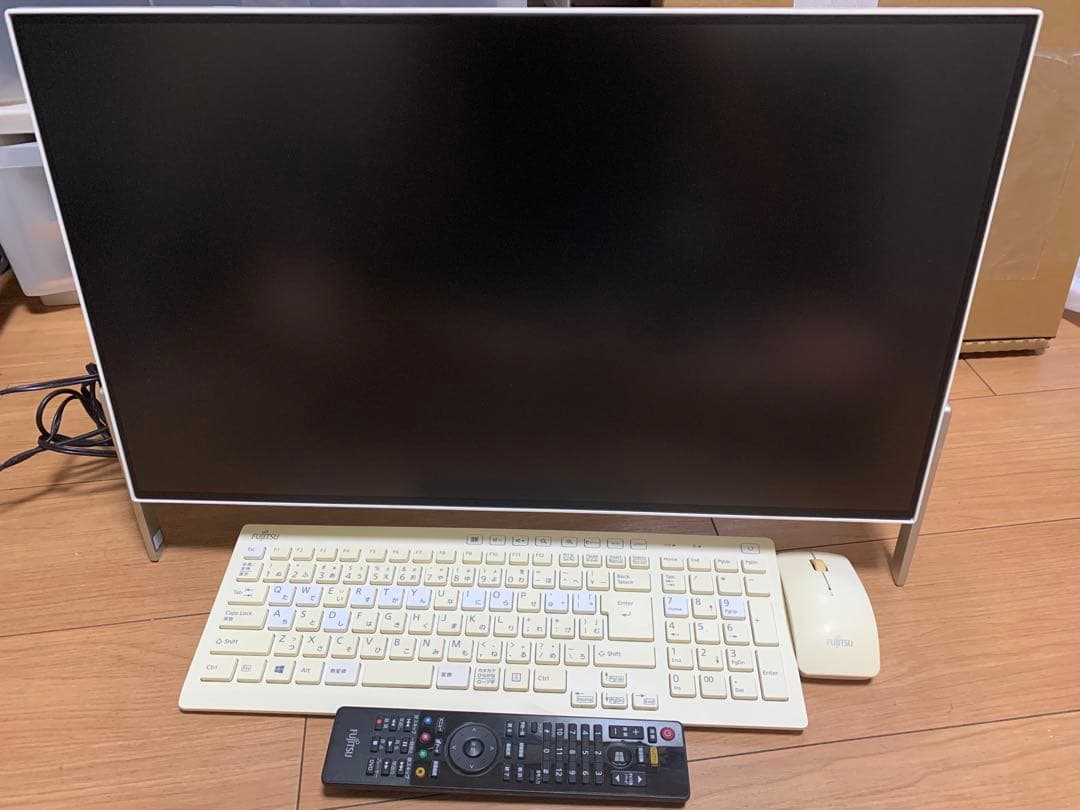 富士通　一体型パソコン