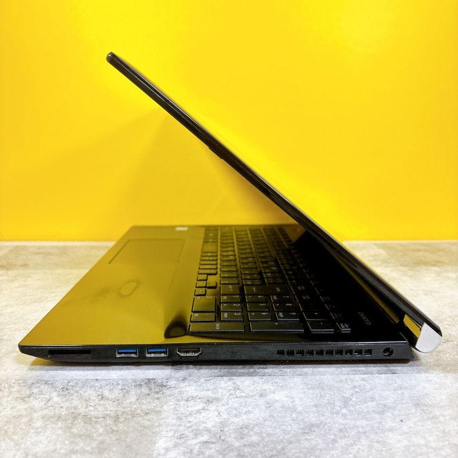 ⅰ5✨SSDでサクサク快適❣カメラ付きノートパソコン 薄型 Windows11