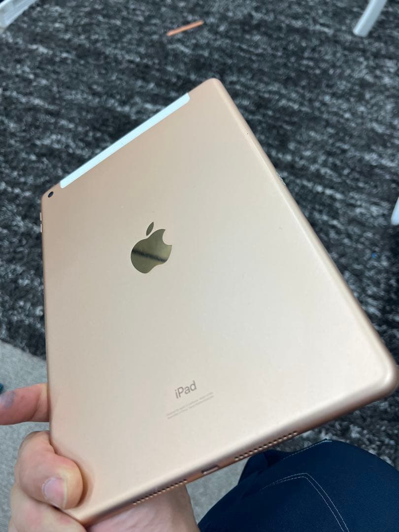 Apple iPad第7世代32Gb Bypass バイパス品　バッテリー92%