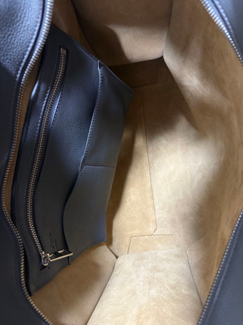 LOEWE ロエベ　バックルジップトート