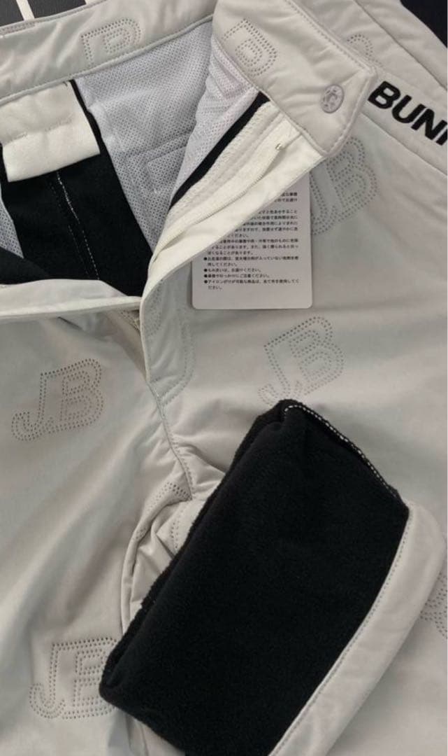 新品 パーリーゲイツ ジャックバニー 高周波ボンディングパンツ　サイズ6