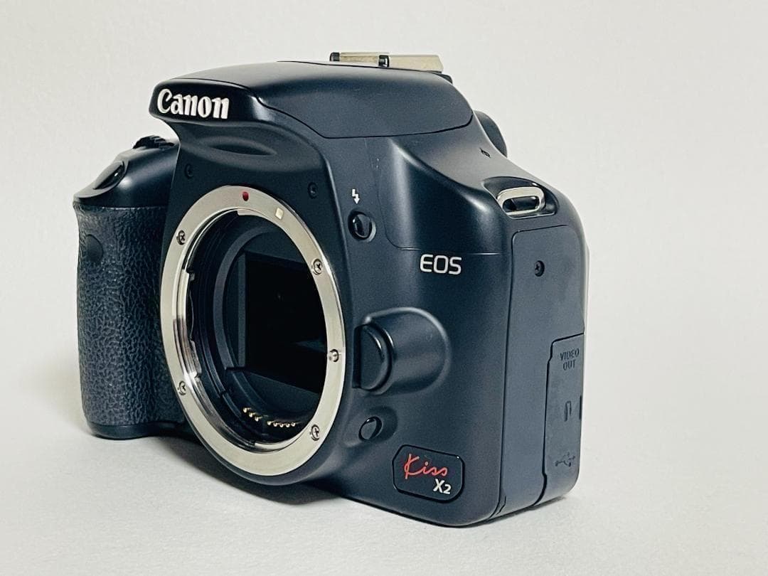 ショット数:10644回 CANON EOS Kiss X2 キヤノン 美品