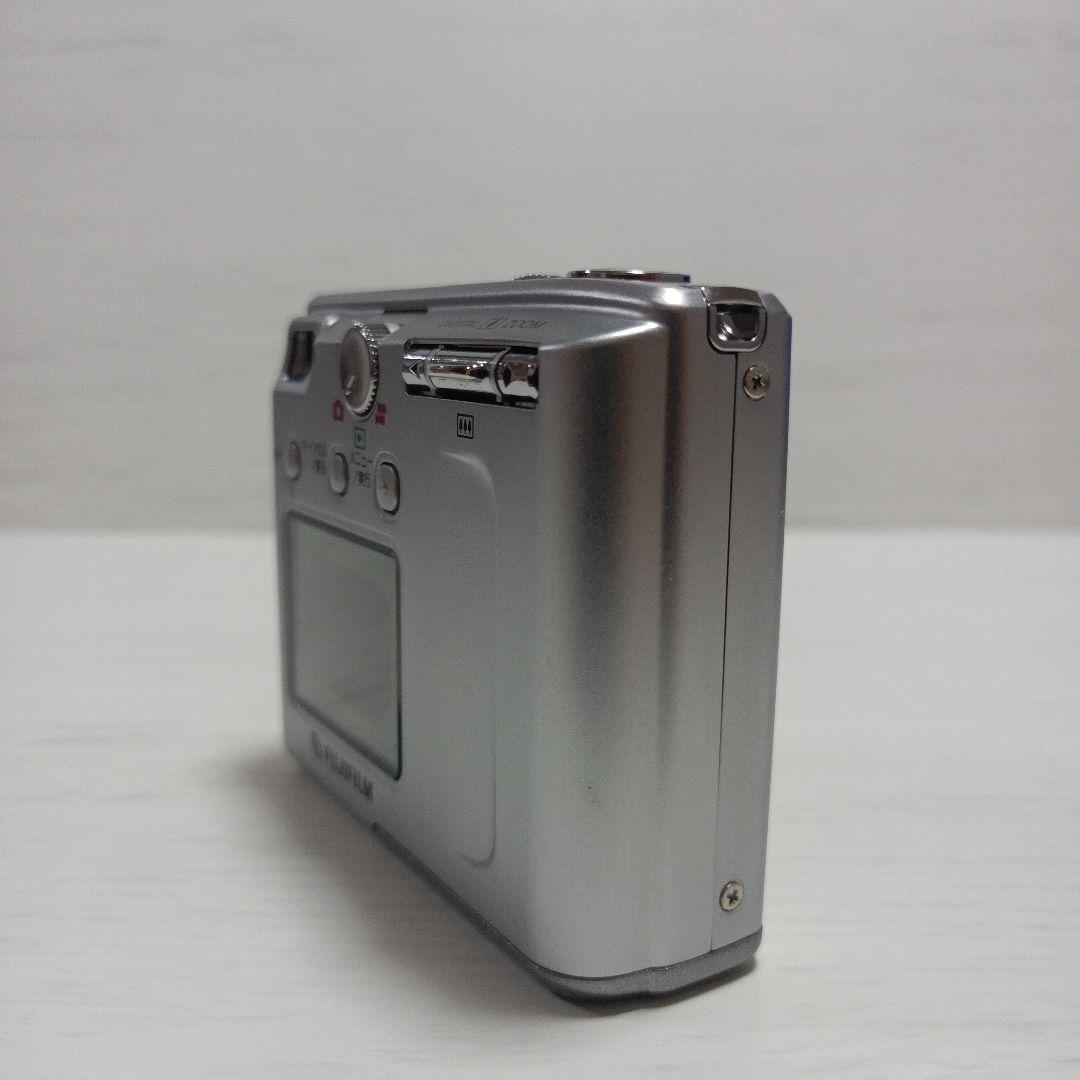 美品　動作品　FUJIFILM FinePix 40i デジタルカメラ