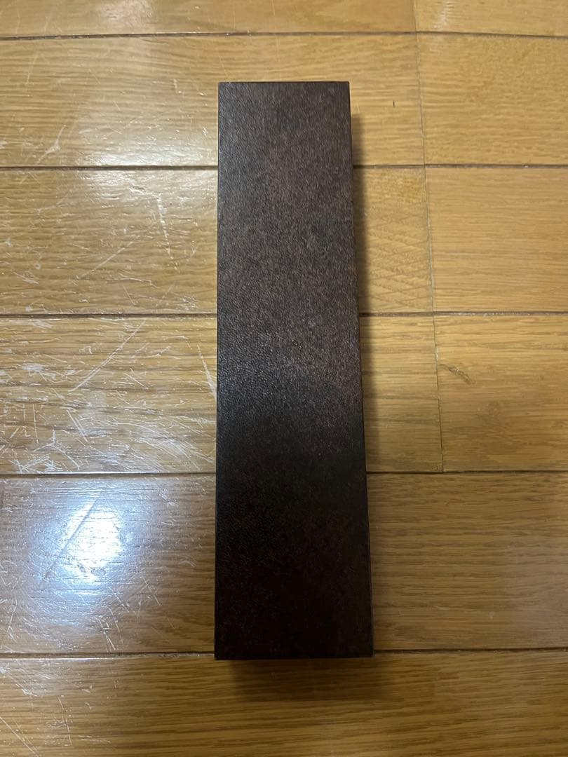 GUCCI ブラックレザー アナログ腕時計