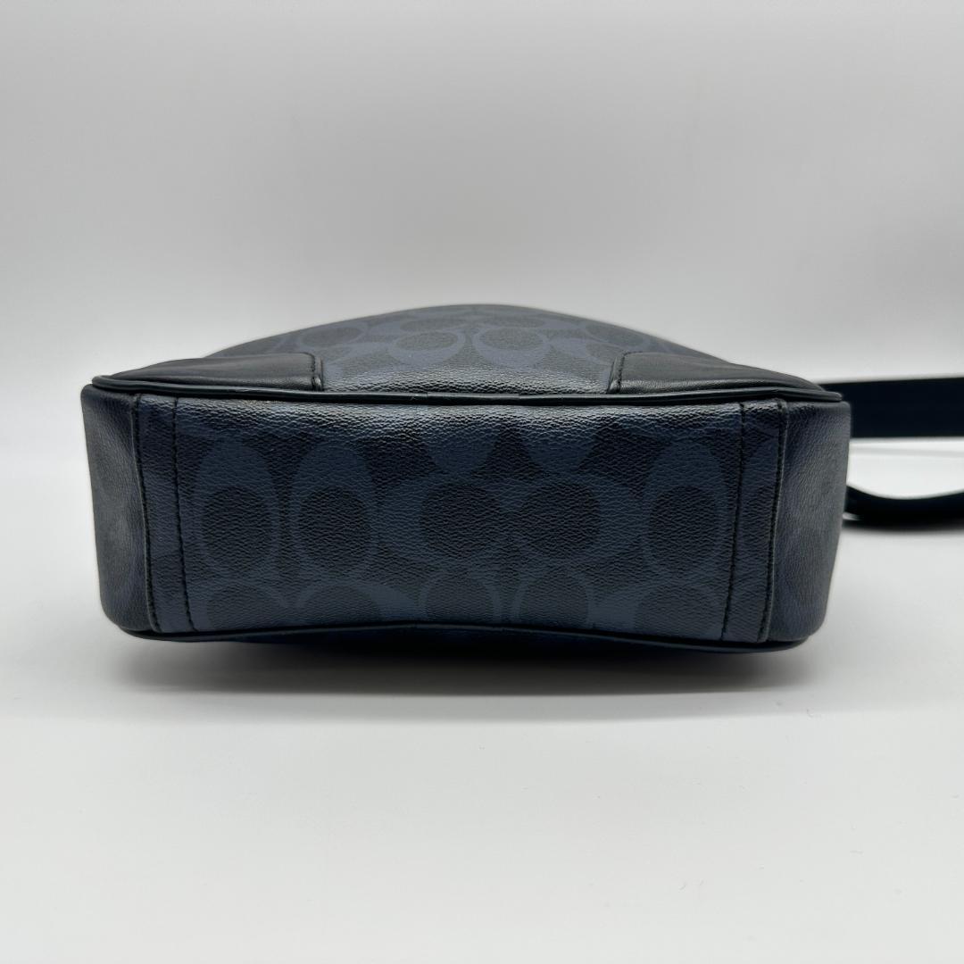 COACH コーチ フライトバッグ レザー ダークネイビー シグネチャー