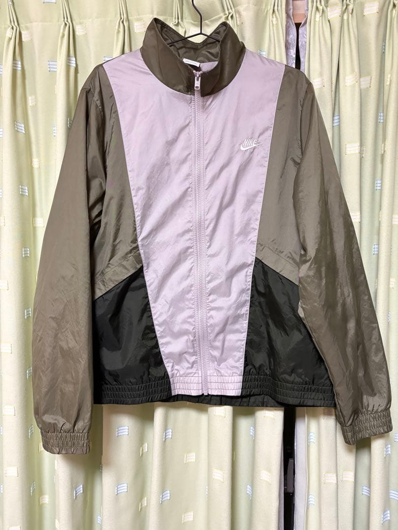 物*。様 NIKE正規品　ナイロンジャケットパンツ　セットアップ