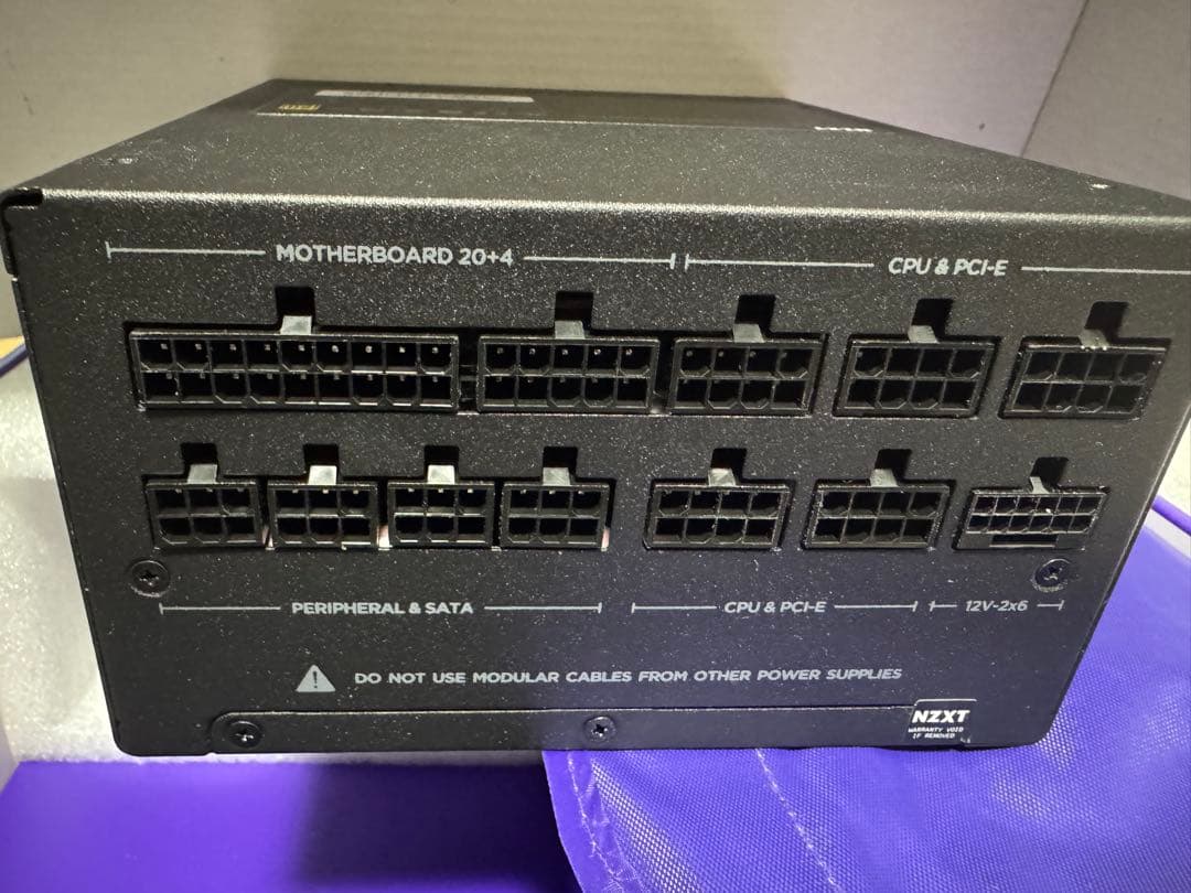 電源ユニット NZXT C1000 ATX3.1