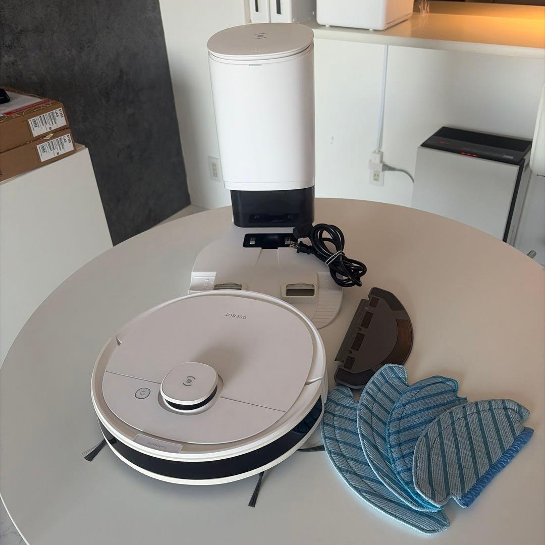 掃除機・クリーナー ECOVACS DEEBOT N8 +