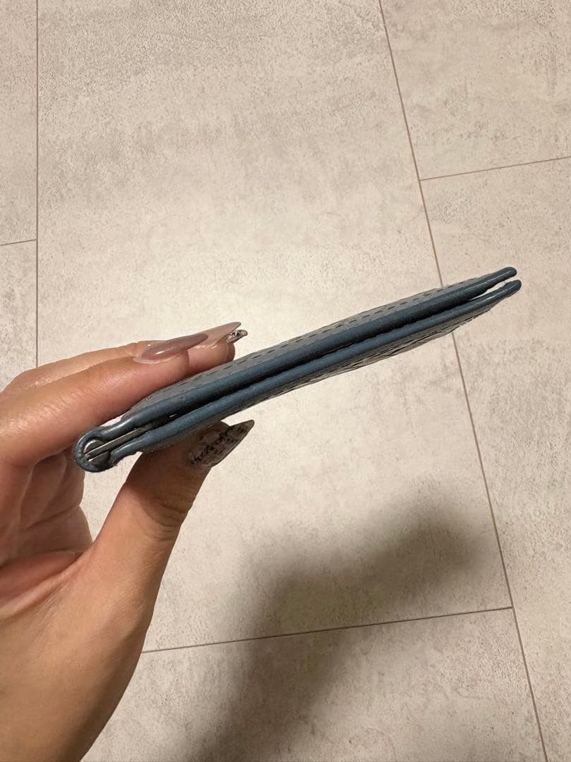 BOTTEGA VENETA ブルー　マネークリップ