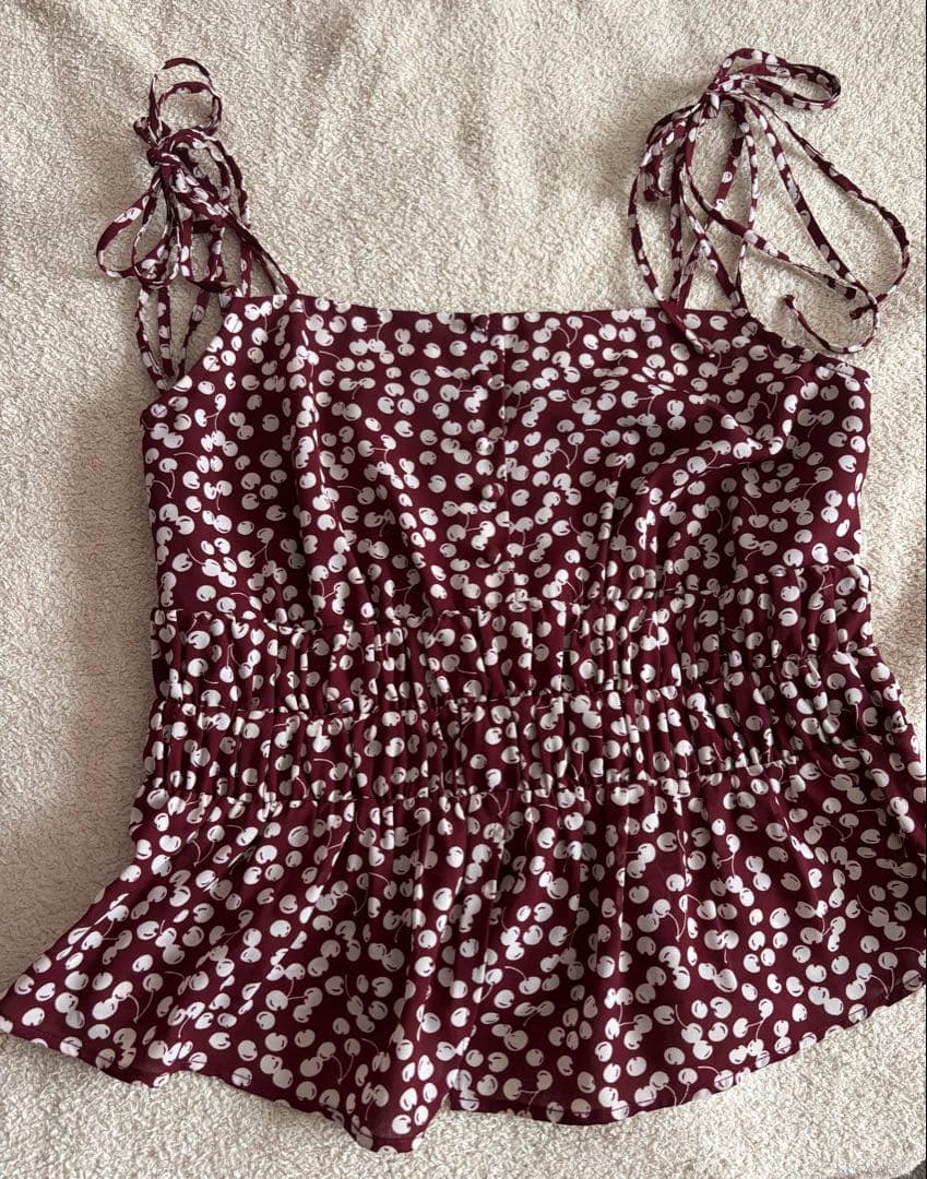 Herlipto Cherry Pattern Strap Top Mサイズ