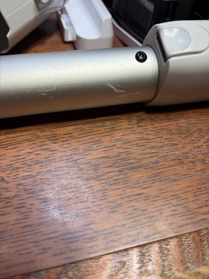 Sharkコードレススティッククリーナー LC150J T6管理番号1025 ￼