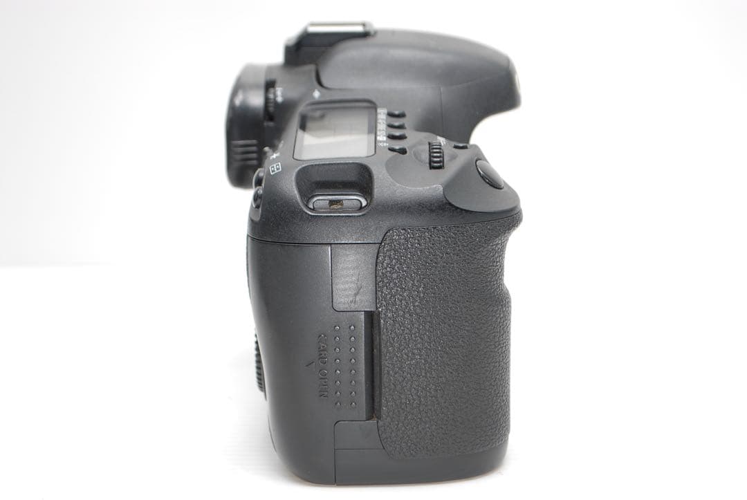 ❤️近遠距離OK❤️Canon EOS 7D 操作性抜群 望遠レンズ付き 美品