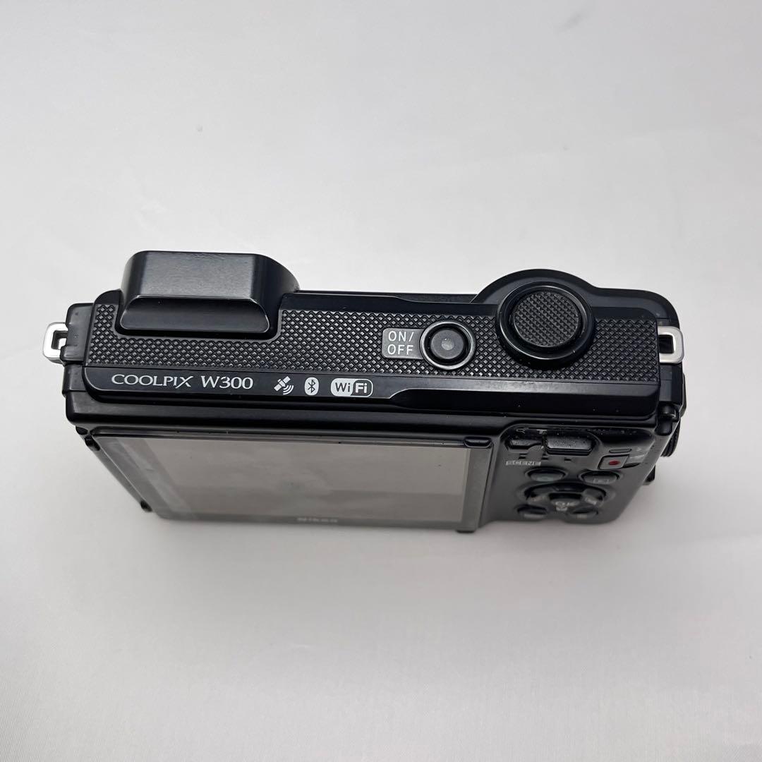 Nikon COOLPIX W300 Wi-Fi Bluetooth デジカメ