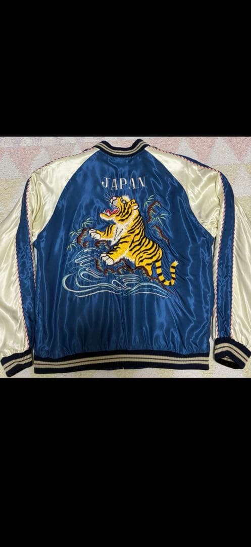 superbeaver渋谷龍太着用　テーラー東洋スカジャン