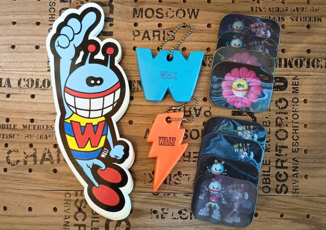 W.&L.T. ノベルティ 4点セット キーホルダー ステッカー パクパクくん
