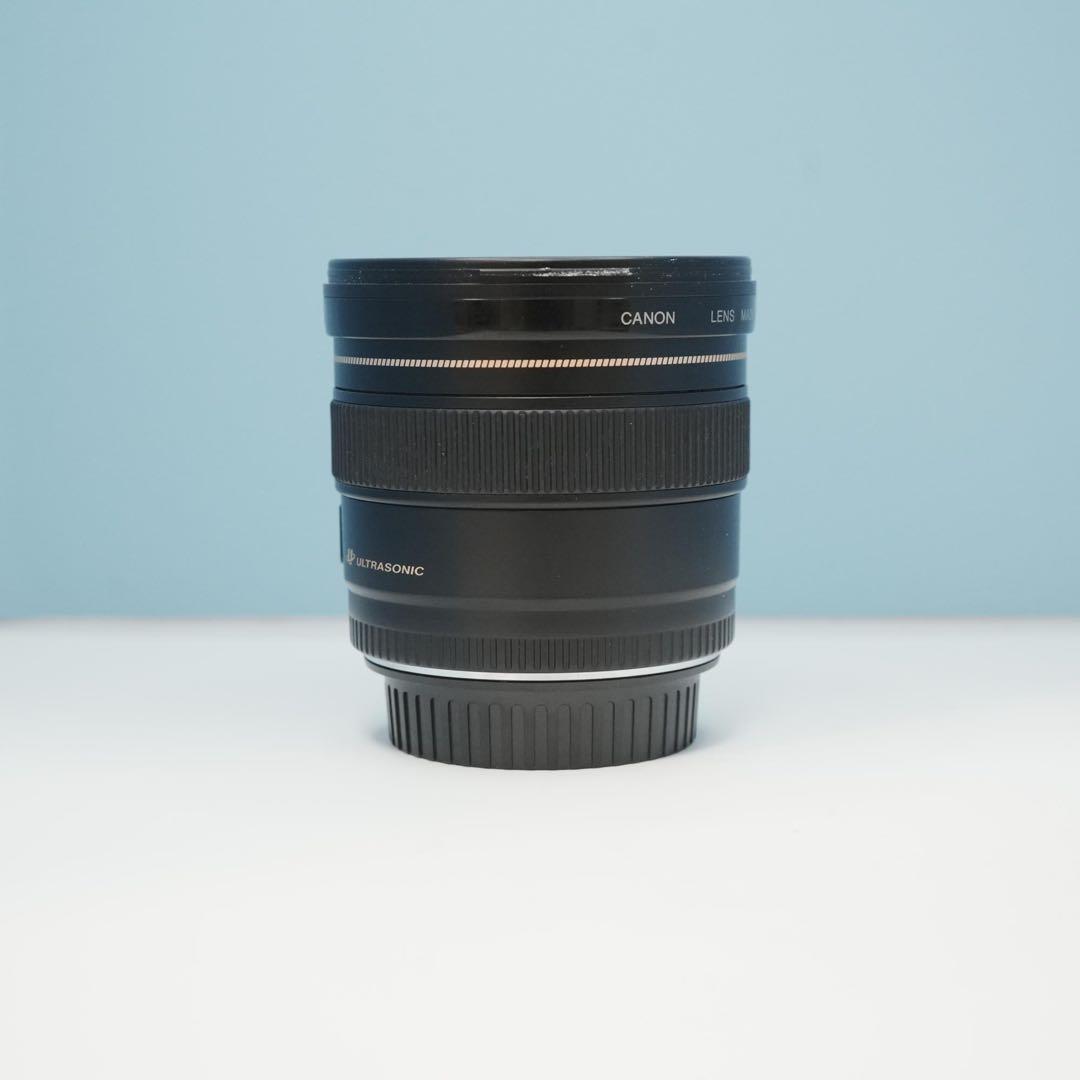 Canon純正 20mm F2.8 標準レンズ 美品 a4928