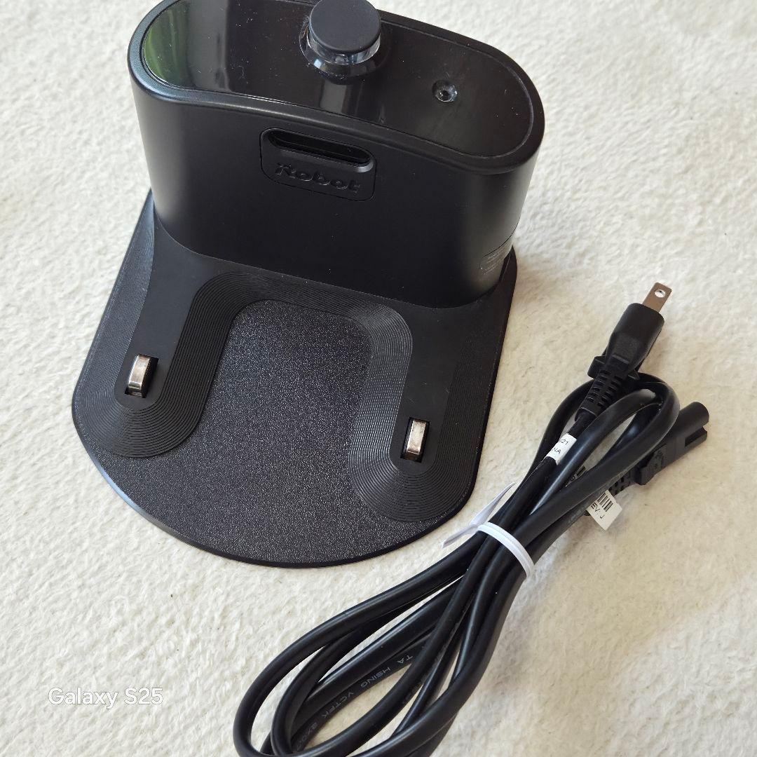 [美品]iRobot アイロボットルンバ　ロボット掃除機 2022年ルンバ693