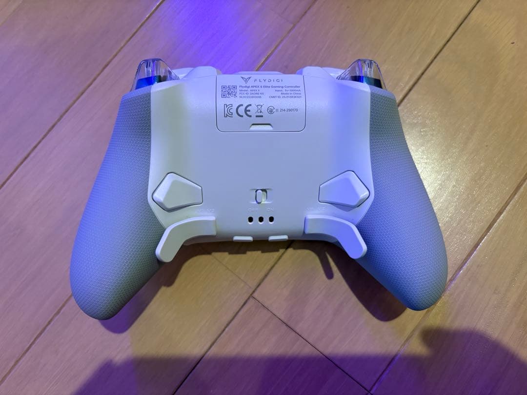 Flydigi Apex5 コントローラー 美品