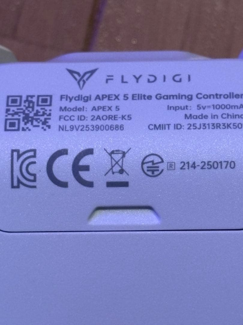 Flydigi Apex5 コントローラー 美品