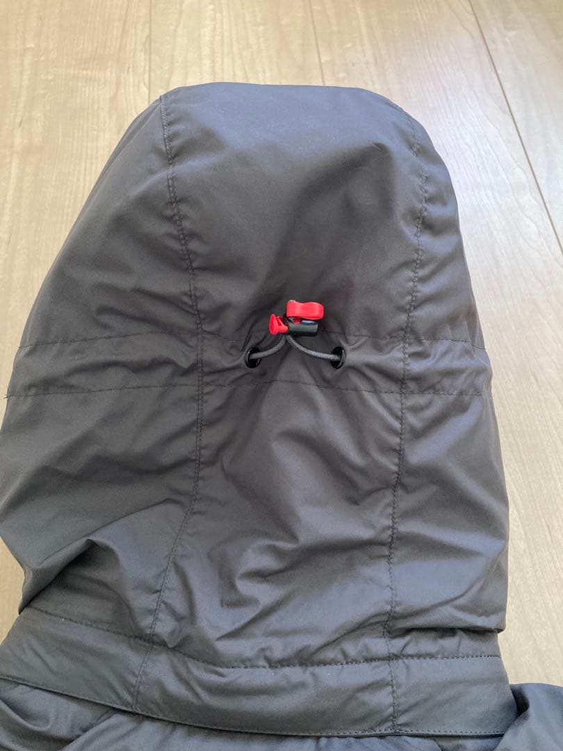 美品Jack Wolfskin ジャックウルフスキン　ダウンジャケット700fp