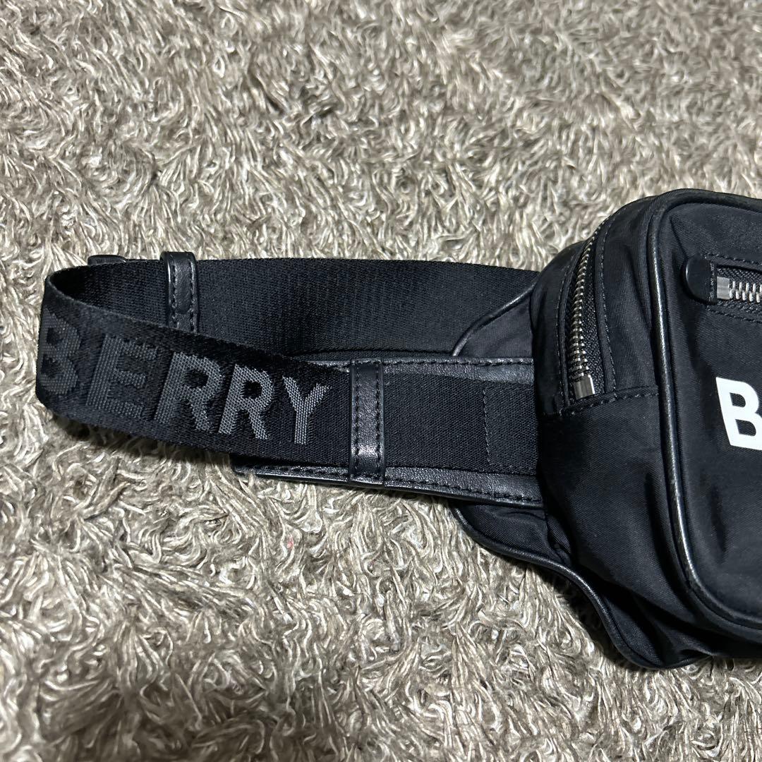 BURBERRY ボディバッグ・ウエストポーチ ブラック