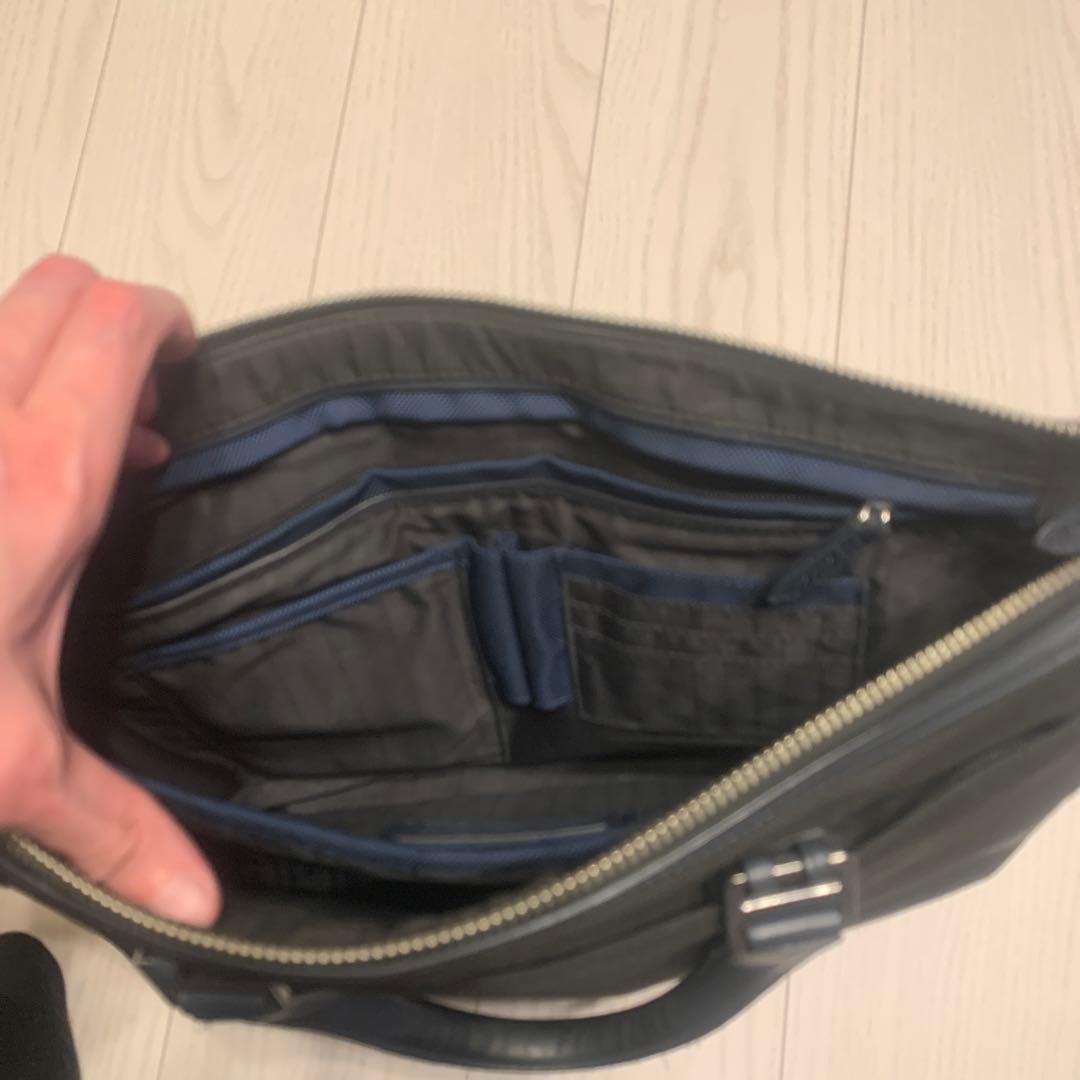 TUMI ネイビー ブラック ビジネスバッグ