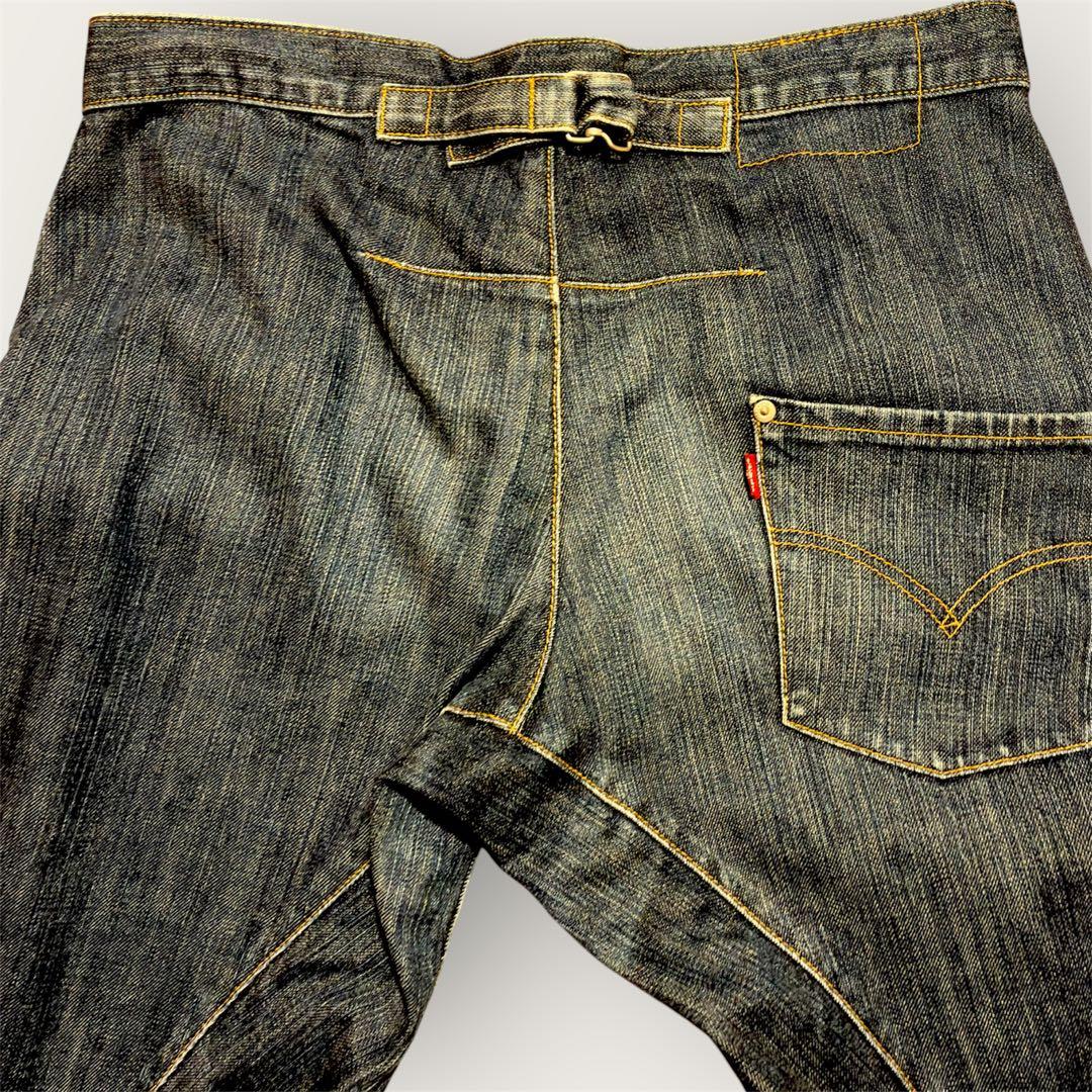 初期 Levi’s エンジニアード ルーズ 立体裁断 シンチバック　香港製