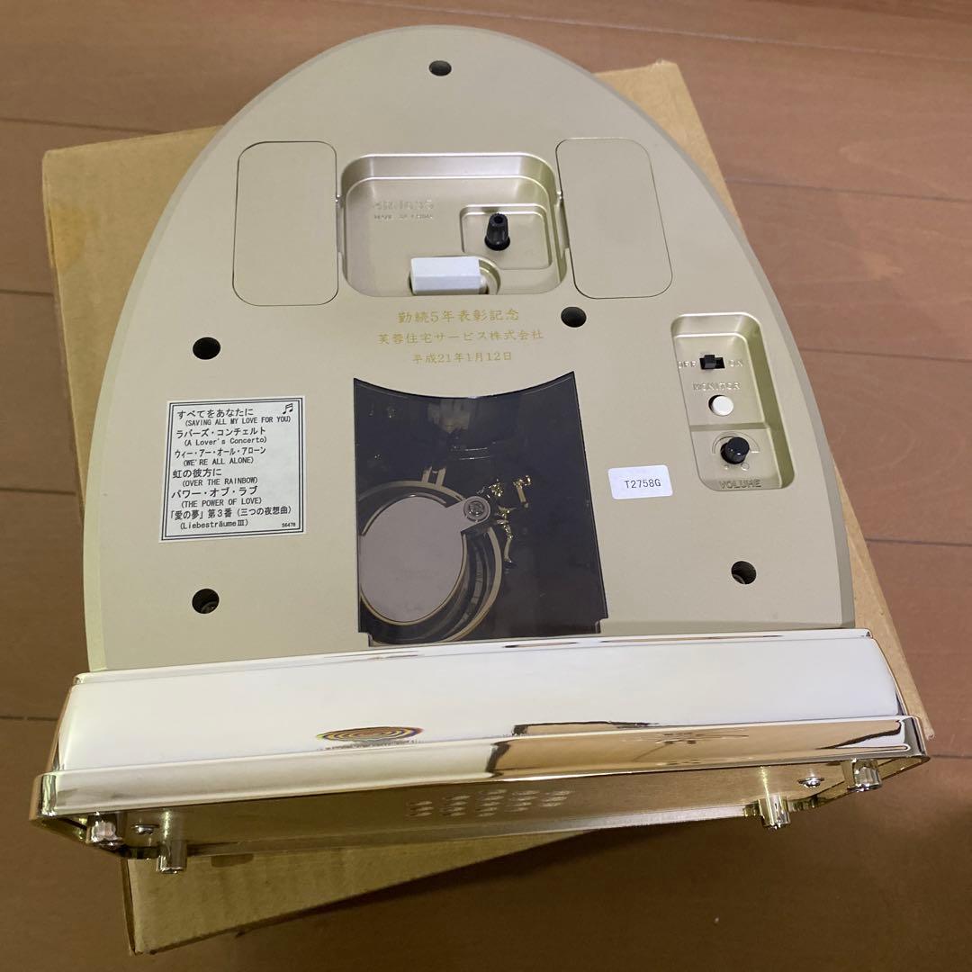 シチズン　クオーツ　置き時計　振り子　ジョイア　金色メタリック色　新品未使用