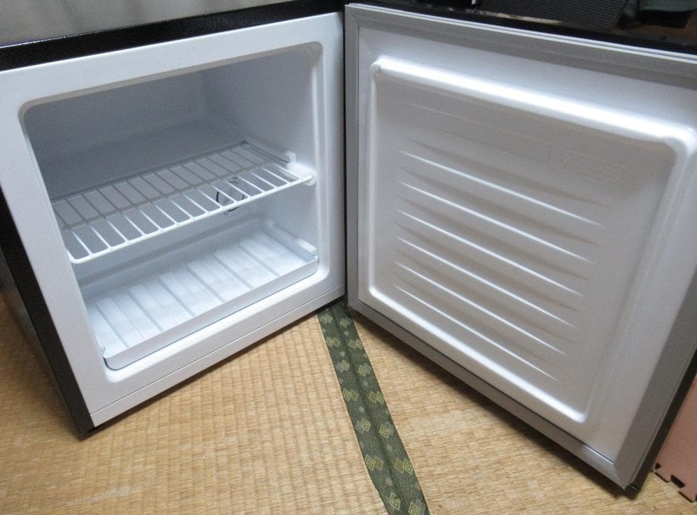 １ドア　冷凍・冷蔵庫　31L