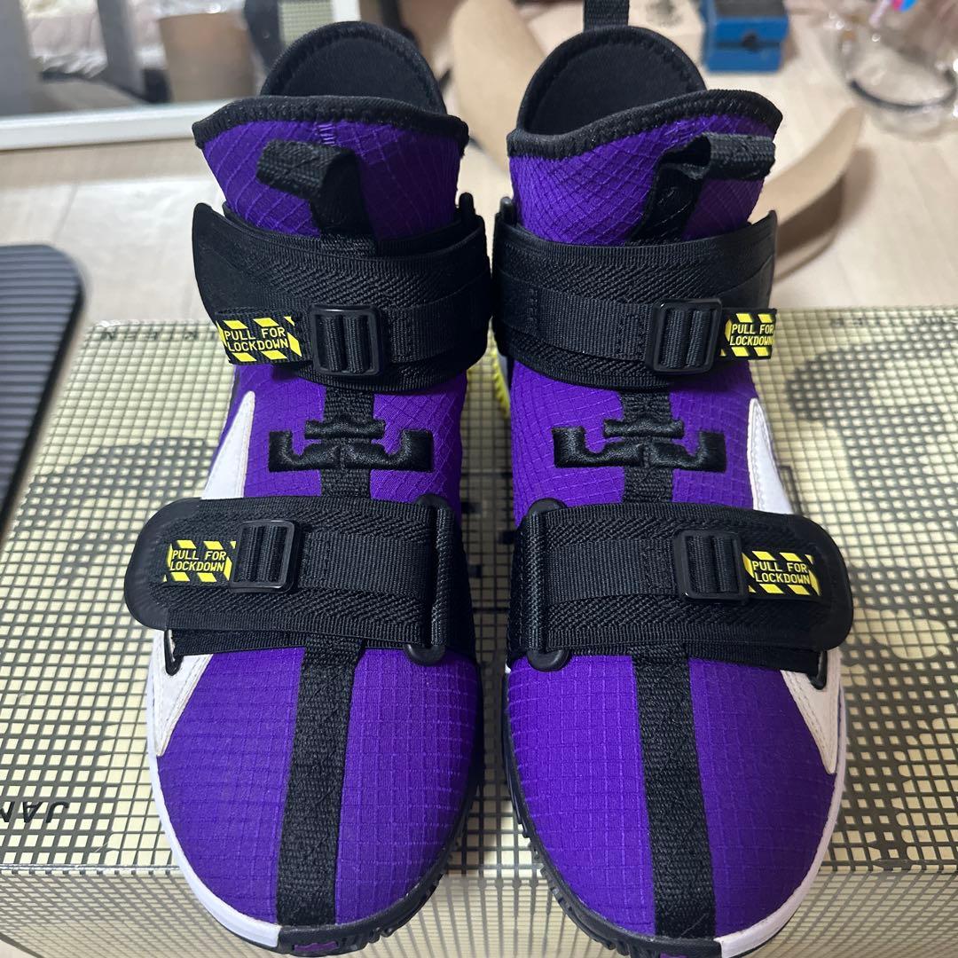 ⭐️美品⭐️2足NIKEレブロンソルジャー/紫とホワイト