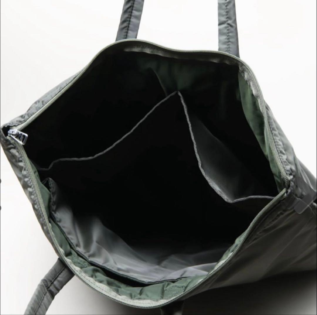 【美品】ヤエカ　ヘルメットバッグ カーキ