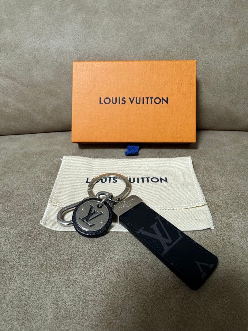 ルイヴィトン ポルト クレ・ネオ LV クラブ キーホルダー M80237