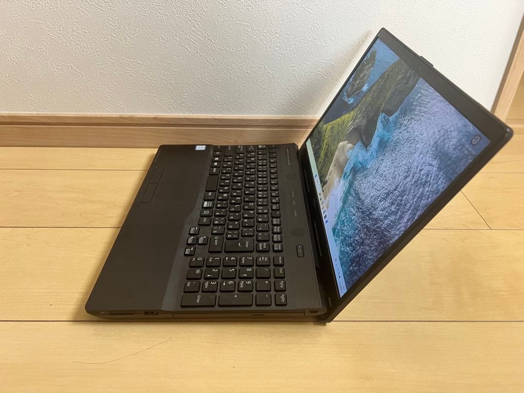 富士通 FMV AH45/D1 Core i3 高速SSD Windows11