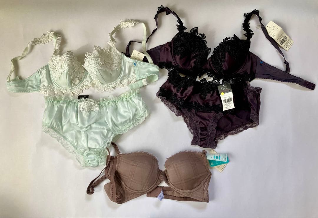 ワコール Wacoal ブラジャー　A75他